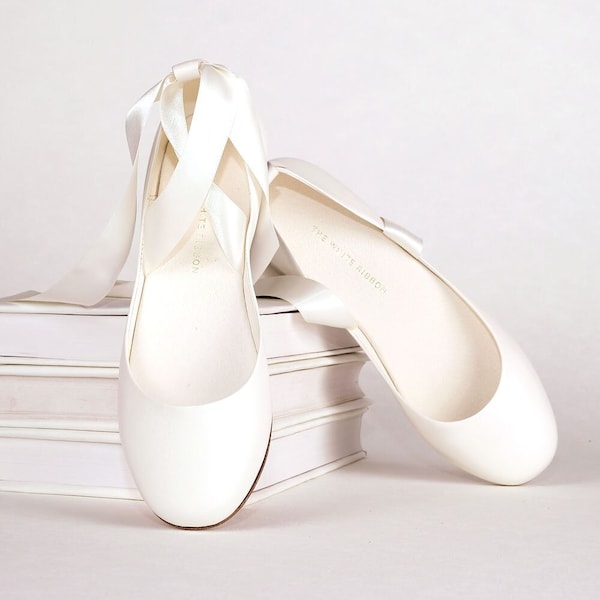 Ivory bridal ballet flats with long satin ribbons・Sienna in Light Ivory