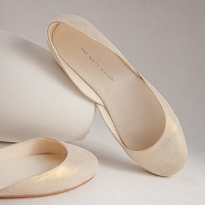 The Metallic Ballet Flats in White Pastel GoldStandard WidthThea in White Gold image 2