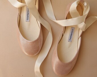 ballet flats that look like pointe shoes