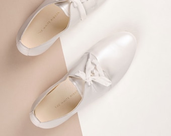 AVA Pearl Ivory Oxford Lederschuhe