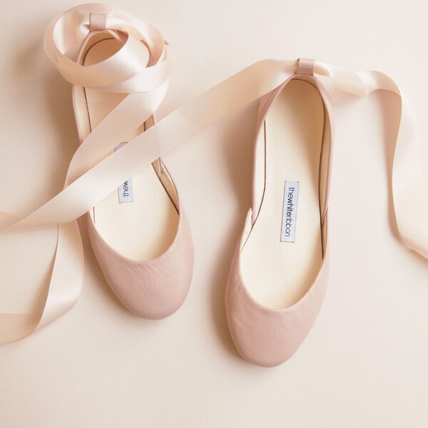 Nude wedding flat shoes, ballet flats with satin ribbons, bridal shoes with laces・Luna in Nude