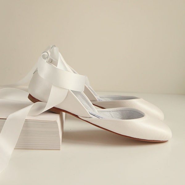Ivory Wedding Ballet Flats, Shoes for Brides, Bridal Mary Janes with Satin Ribbons & Ankle Atraps・Luna in Pearl Ivory