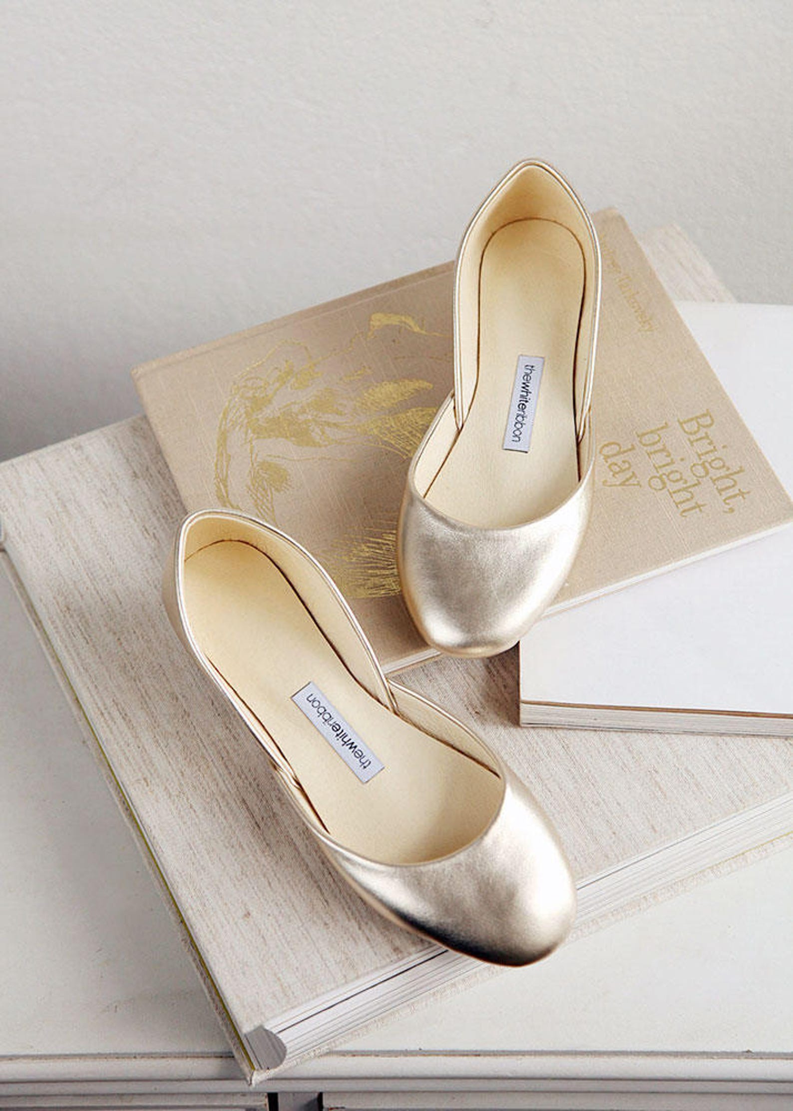 the metallic ballet flats in gold | wedding shoes | pointe style shoes | classic model | standard width | gold | ready to ship