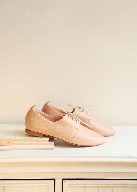 leather nude shoes