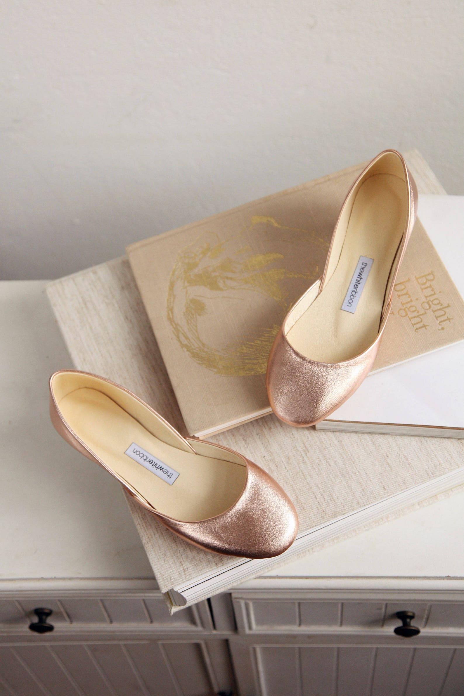 metallic rose gold ballet flats | bridal wedding shoes | pointe style shoes | classic model | standard width | rose gold | ready
