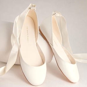 Scarpe da sposa color avorio, ballerine da sposa con nastri・Luna in avorio chiaro