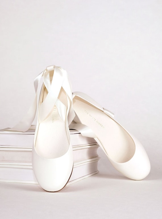 Bridal Shoes With Ribbon Light Ivory Bridal Shoes With Ribbon Light Ivory