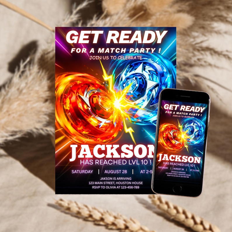 Puede incluir: Una invitaci&oacute;n a una fiesta con el texto "Get Ready for a Match Party!" presenta un dise&ntilde;o rojo y azul con el nombre "Jackson" y detalles del evento. Un smartphone muestra la misma invitaci&oacute;n.