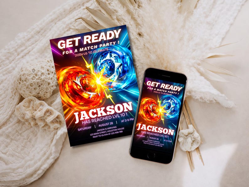 Puede incluir: Una invitaci&oacute;n a una fiesta con el texto "GET READY FOR A MATCH PARTY!" y el nombre "JACKSON" en letras grandes. La invitaci&oacute;n presenta un gr&aacute;fico rojo y azul y se muestra en un tel&eacute;fono y una tarjeta impresa.
