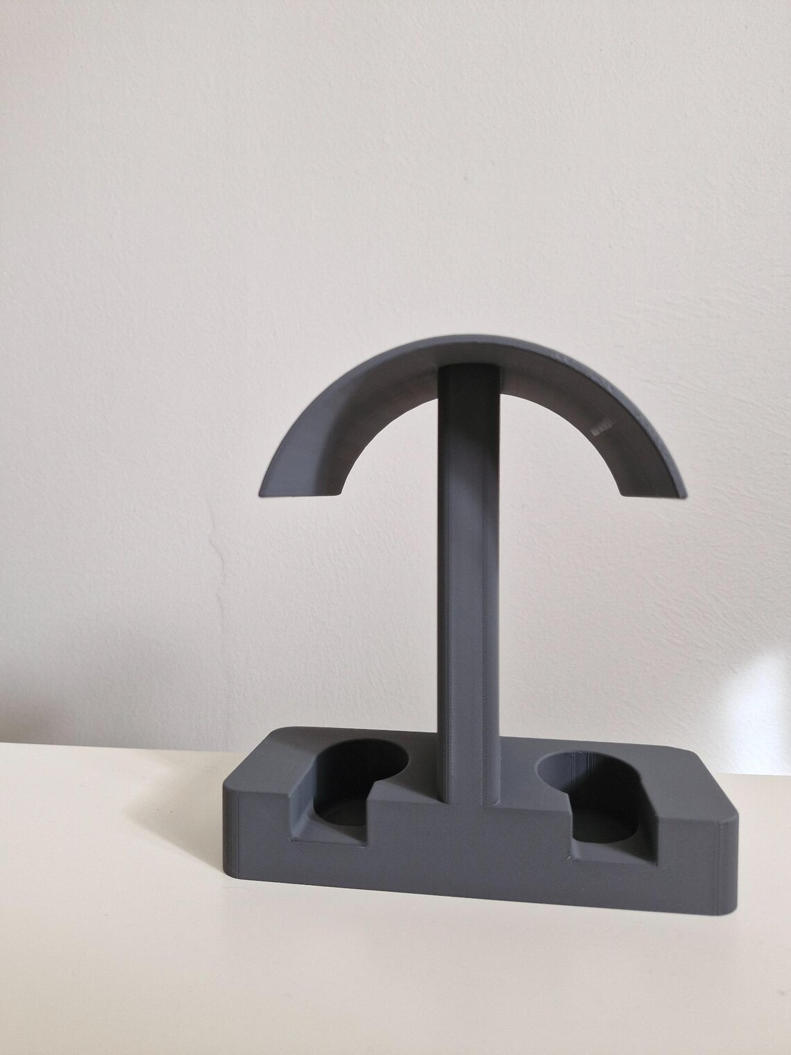 3D Printable VR Headset Stand Meta Quest 2 & 3 Controller Organizer