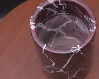Enfriador de vino de mármol rojo cebra, elegante accesorio de bar