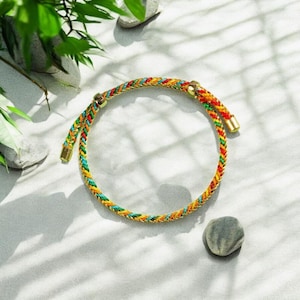 Tibetan Braided Bracelet – Red Green Yellow Lucky Rope Handmade Buddhist Knot Spiritual Protection Jewelry Blessing Bracelet for Meditation