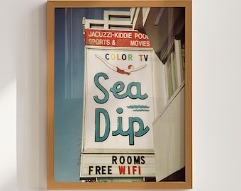 Retro Sea Dip Motel Sign Print: Mid-Century Neon Wall Art