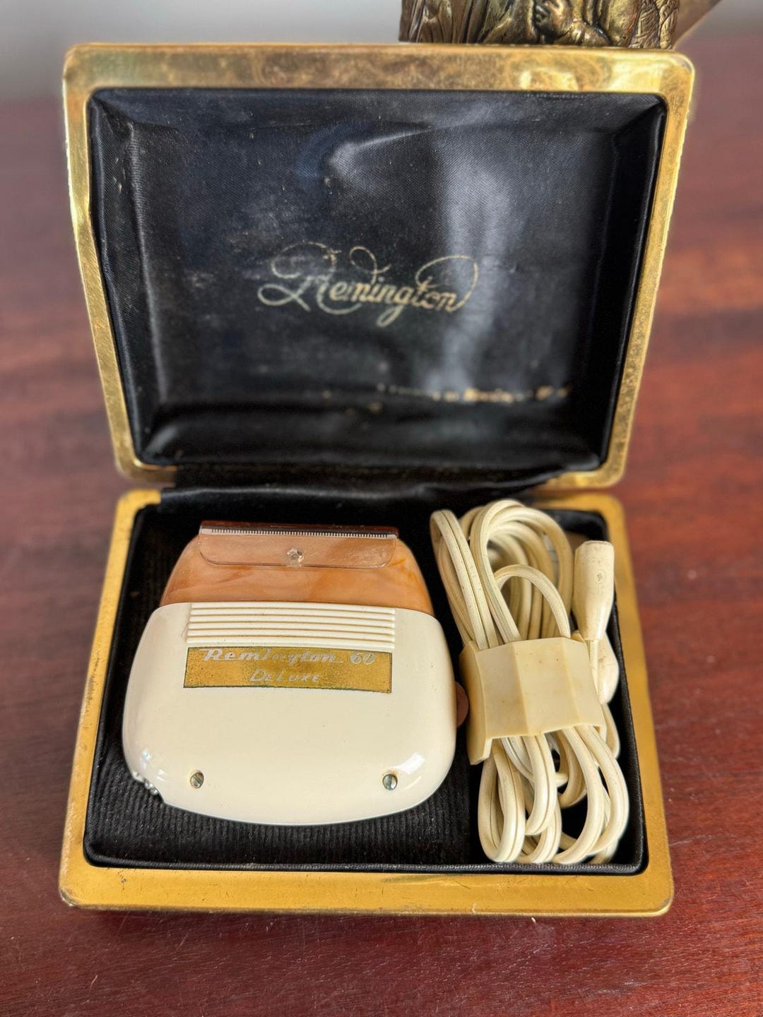 Remington 60 Deluxe 1950s Electric Shaver With Case - Etsy
