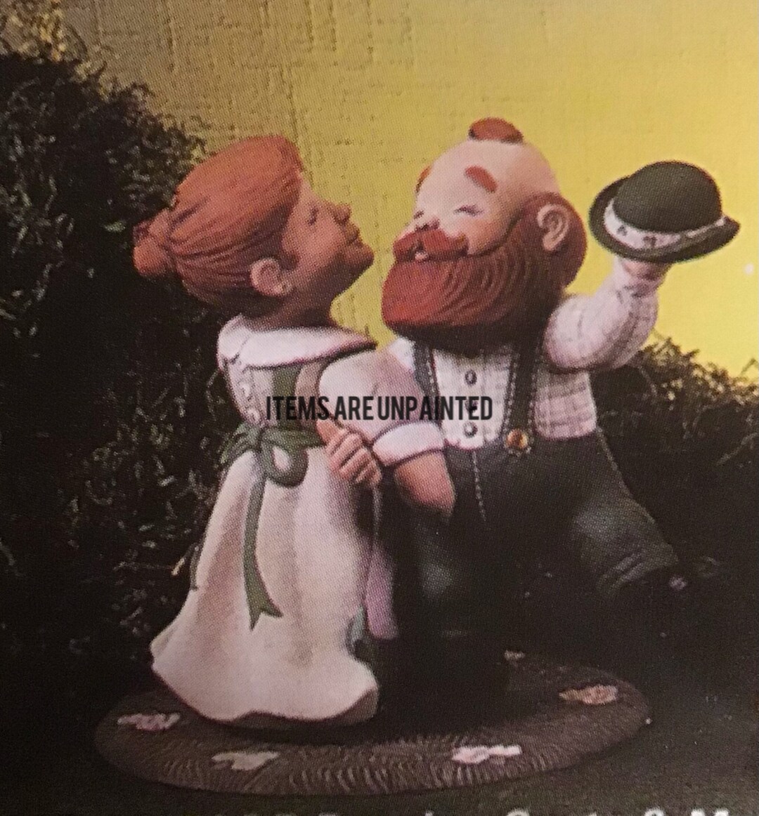 Dancing Mr & Mrs Leprechaun - Unpainted- With Base- WITH Music Box ...