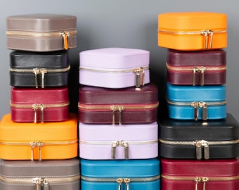 Handmade Leather Travel Jewelry Box: Velvet-Lined Organizer - TORONATA Eufaula