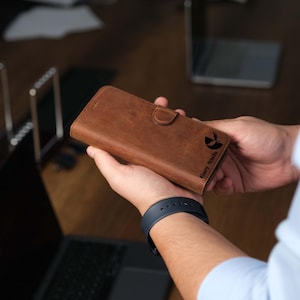 iPhone 15 Pro Max Leather Wallet Case | Detachabele, MagSafe & RFID | TORONATA Handmade Case for iPhone 15, 15 Plus, 15 Pro