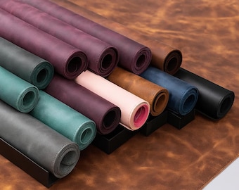 Luxurious Full-Grain Leather Desk Pad for Office & Gaming: TORONATA Handmade Personalized Deskmat