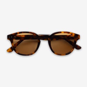 Brown Tortoiseshell Square Sunglasses | Polarized UV400 Acetate Frame | Unisex Sunglasses | Vintage Design | Solairo 644 Tortoiseshell/Brown