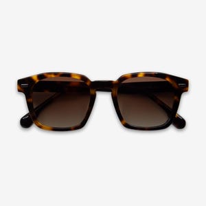 Brown Tortoiseshell Square Sunglasses | Polarized UV400 Acetate Frame | Unisex Sunglasses | Vintage Style | Solairo 1037 Tortoiseshell/Brown