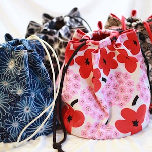 Komebukuro Style Kinchaku Drawstring Bucket Bag