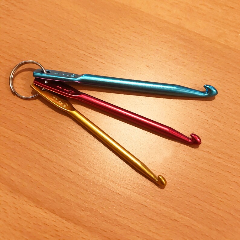 mini crochet hook