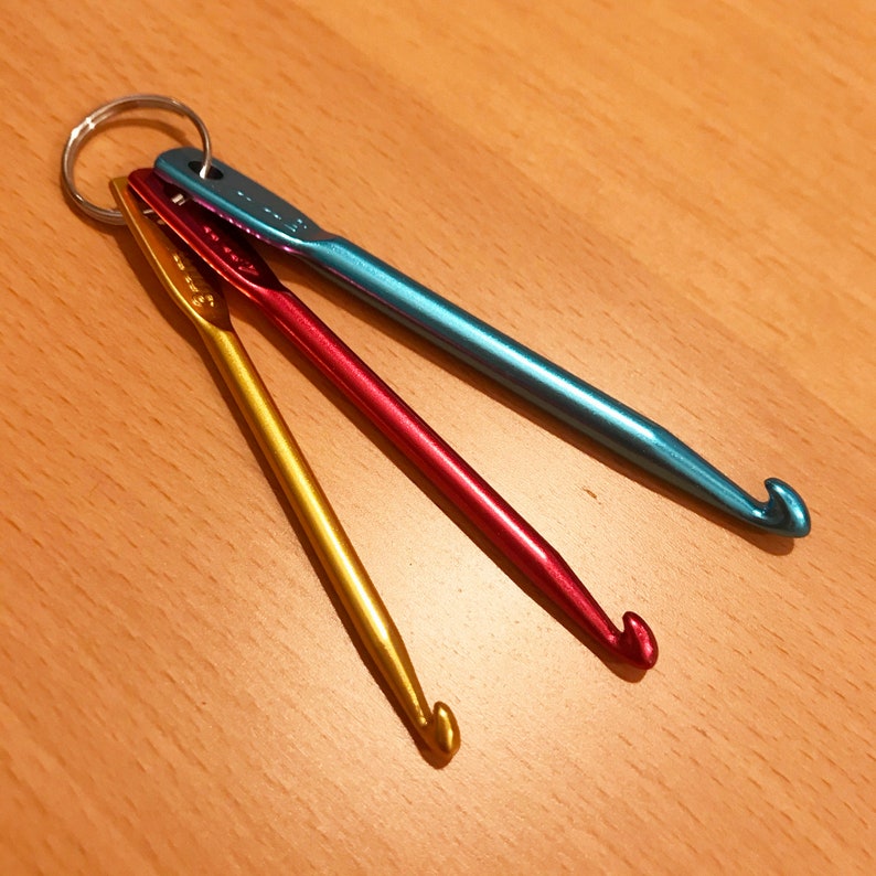 mini crochet hook