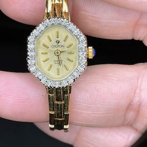 Vintage Ladies Croton Watch - Etsy display picture 3