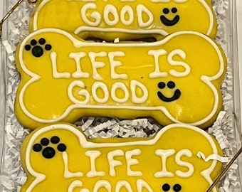 LIFE IS GOOD Dog Treat Gift Box