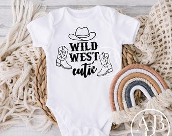 Wild West Cutie svg / Country Western Baby Boy svg / Western svg / Tutina svg / Citazioni sulla tutina per neonati western svg / Cowboy svg / PNG / svg