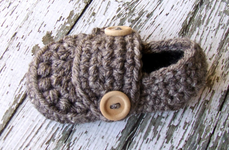 Button Loafers Baby Booties/ Baby Shoes/ Soft Shoe/ Shoe in Taupe Mist Available in 0 to 24 Months Size MADE TO ORDER Bild 5