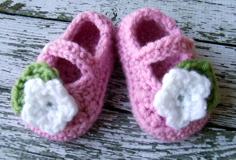 Mary Jane Baby Booties/ Baby Shoes/ Soft Shoe/ in Baby Pink Etsy