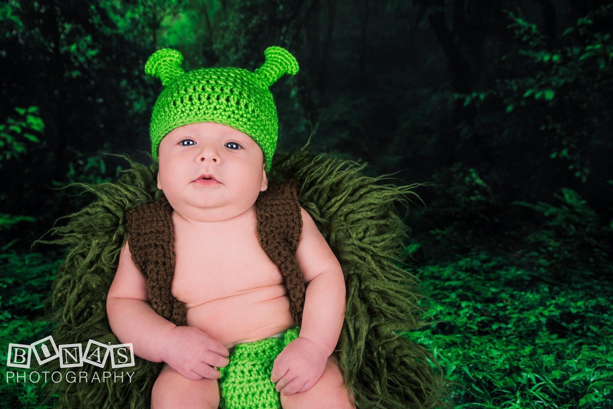 Baby shrek store outfit