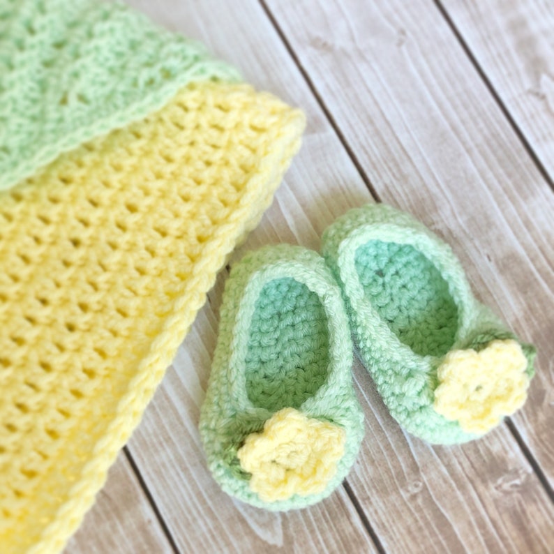 crochet baby minnie mickey mouse nappy cover hat and shoes photo props 0-3