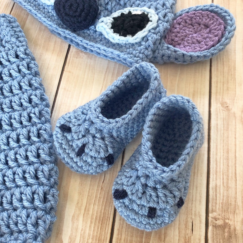 Lilo and Stitch Inspired Costume/Crochet Stitch Hat/Disney Inspired Photo Prop Newborn to 12 Months MADE TO ORDER image 2