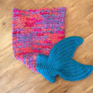 Mermaid Tail Blanket/ Mermaid Tail Afghan/ Mermaid Blanket/ Crochet Mermaid Tail Blanket/ Toddler to Adult Size MADE TO ORDER image 5