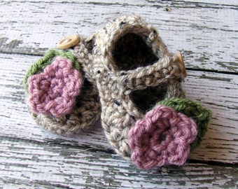 Mary Jane Baby Booties/BabyShoes/Soft Shoes/ Shoes in Oatmeal and Dusty Pink Available in 0 to 24 Months Size- MADE TO ORDER