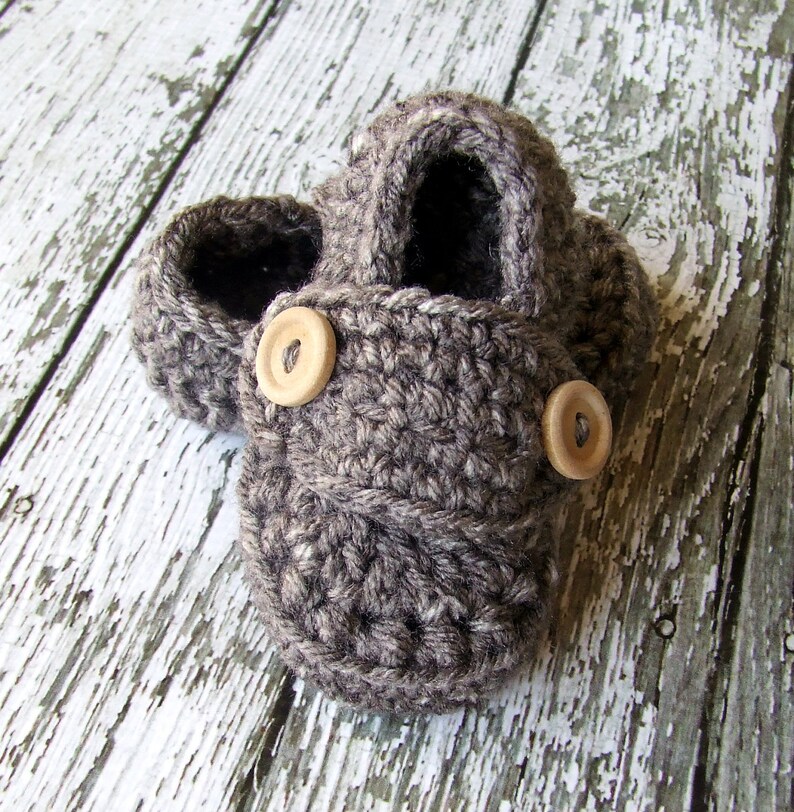 Button Loafers Baby Booties/ Baby Shoes/ Soft Shoe/ Shoe in Taupe Mist Available in 0 to 24 Months Size MADE TO ORDER Bild 2