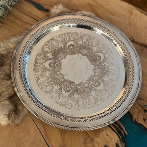 15” WM Rogers pierced Silver plate round serving platter tray silverplate metal cookie holiday large