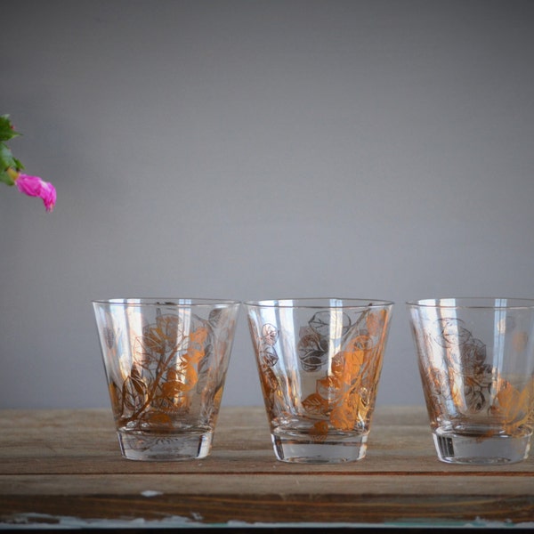 Three (3) Gay Fad Gold Acorn Leaves Mid century mad med Vintage Glass Tumblers Barware Autumn