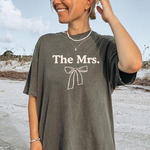 The MRS T-Shirt – Custom Bride Tee, Wedding Gift for Her, Newlywed Shirt, Bridal Shower Gift, Honeymoon Top, Bachelorette Party Tee, Wifey