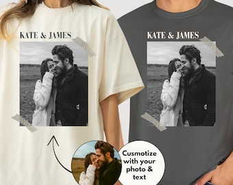Personalisiertes Paar Shirt, Benutzerdefinierte Foto Verlobung Komfort Farben Shirt,Vintage Paar Bild Shirt,Hochzeitstag Geschenk,Brautpaar Geschenk