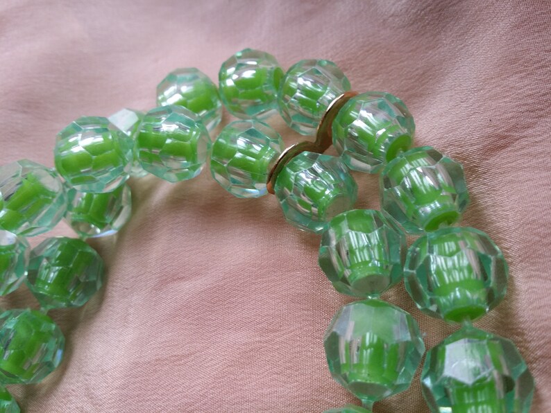 REALLY KEWL Green Plastic Crystal Pop-It-Beads Double ...