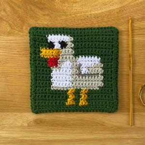 Crochet PATTERN: Pixel Chicken Coaster – Beginner Tapestry Crochet Pattern