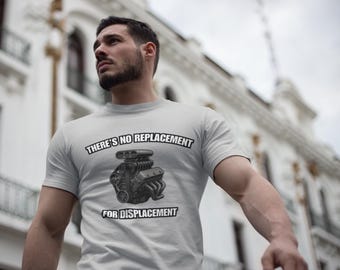 Camiseta con motor V8 soplado: Ropa para entusiastas de los coches