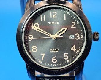 Vintage 2001 Timex Indiglo Date 39mm Mens Quartz Watch Black New Leather Strap