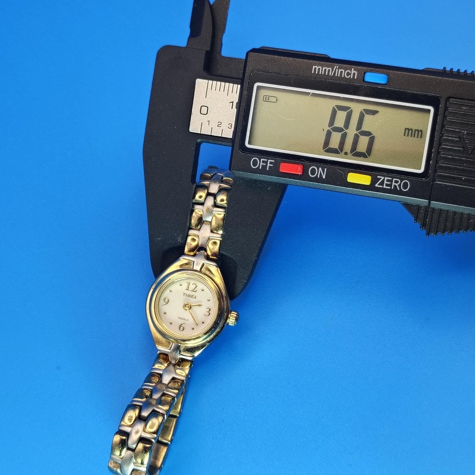 Vintage 2007 Timex 27mm‎ Two Tone Women\'s Quartz Cocktail Watch vintage Timex women main image 2