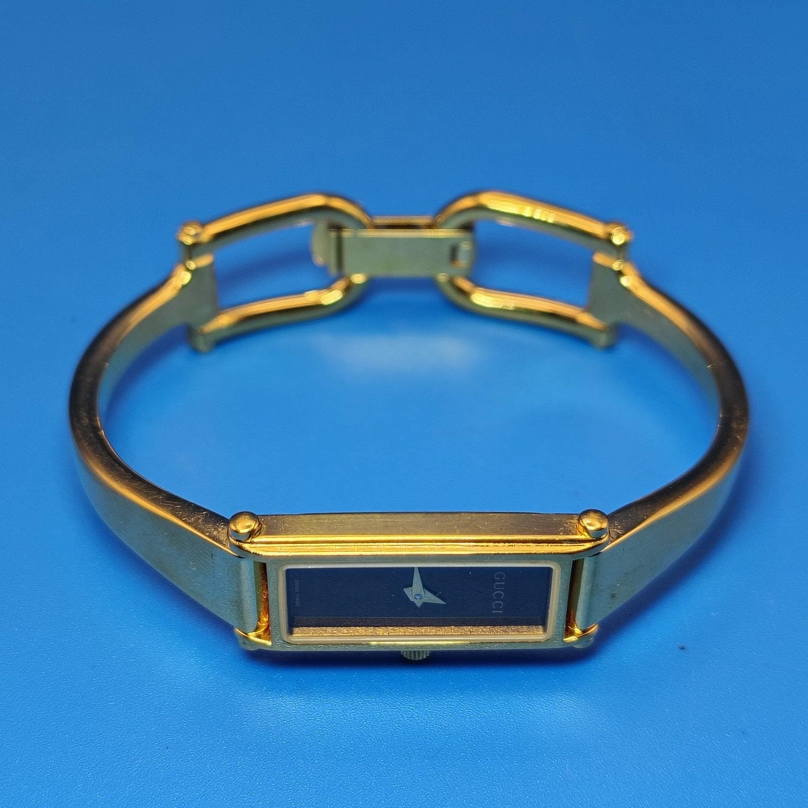 Authentic Gucci 1500L Vintage 1992 Swiss Made Tank Women display picture 3
