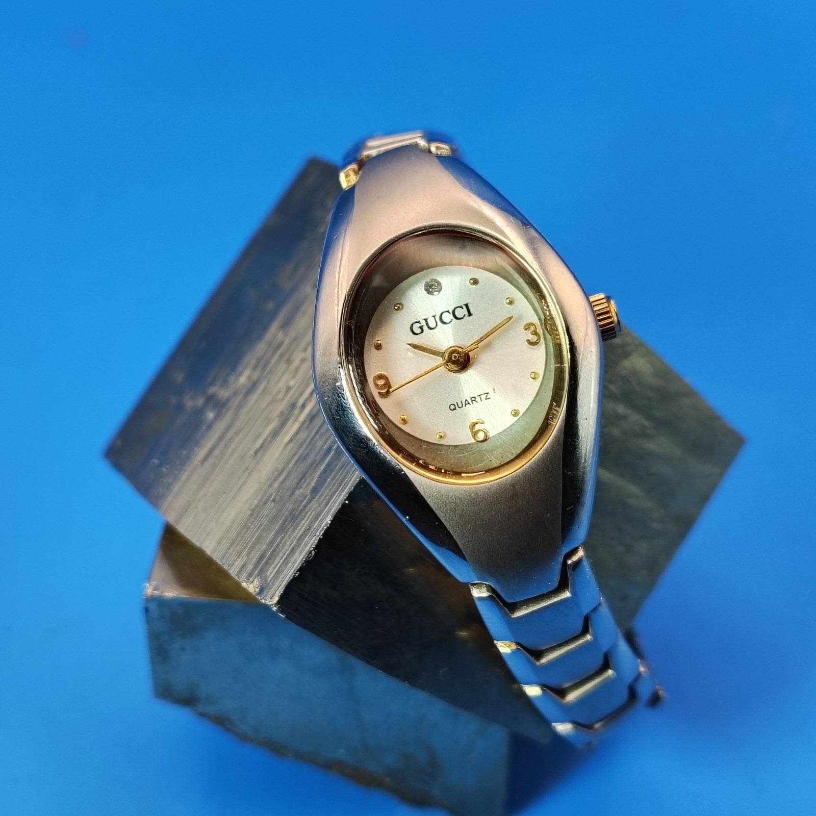 Womens vintage gucci watch - Etsy 日本