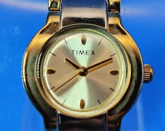 Vintage 2008 GUCCI 125.5 G-series Sunburst Swiss Women display picture 1
